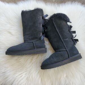 UGG BAILEY BOW II TALL TRIPLET BLACK WATER RESISTANT USA 1